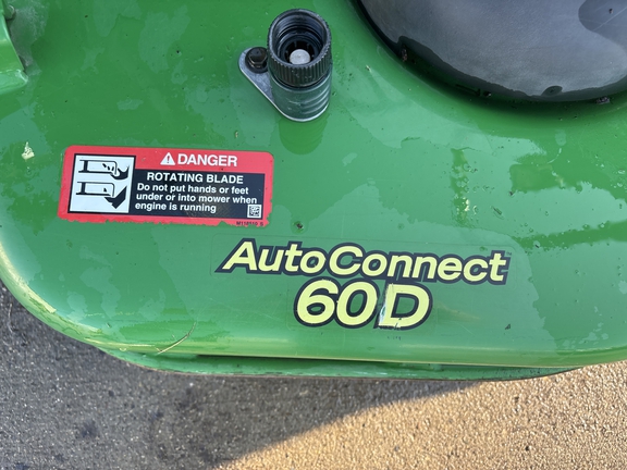 Used 2021 John Deere 1025R Compact Utility Tractors at Koenig Equipment in Amelia, OH - Photo8