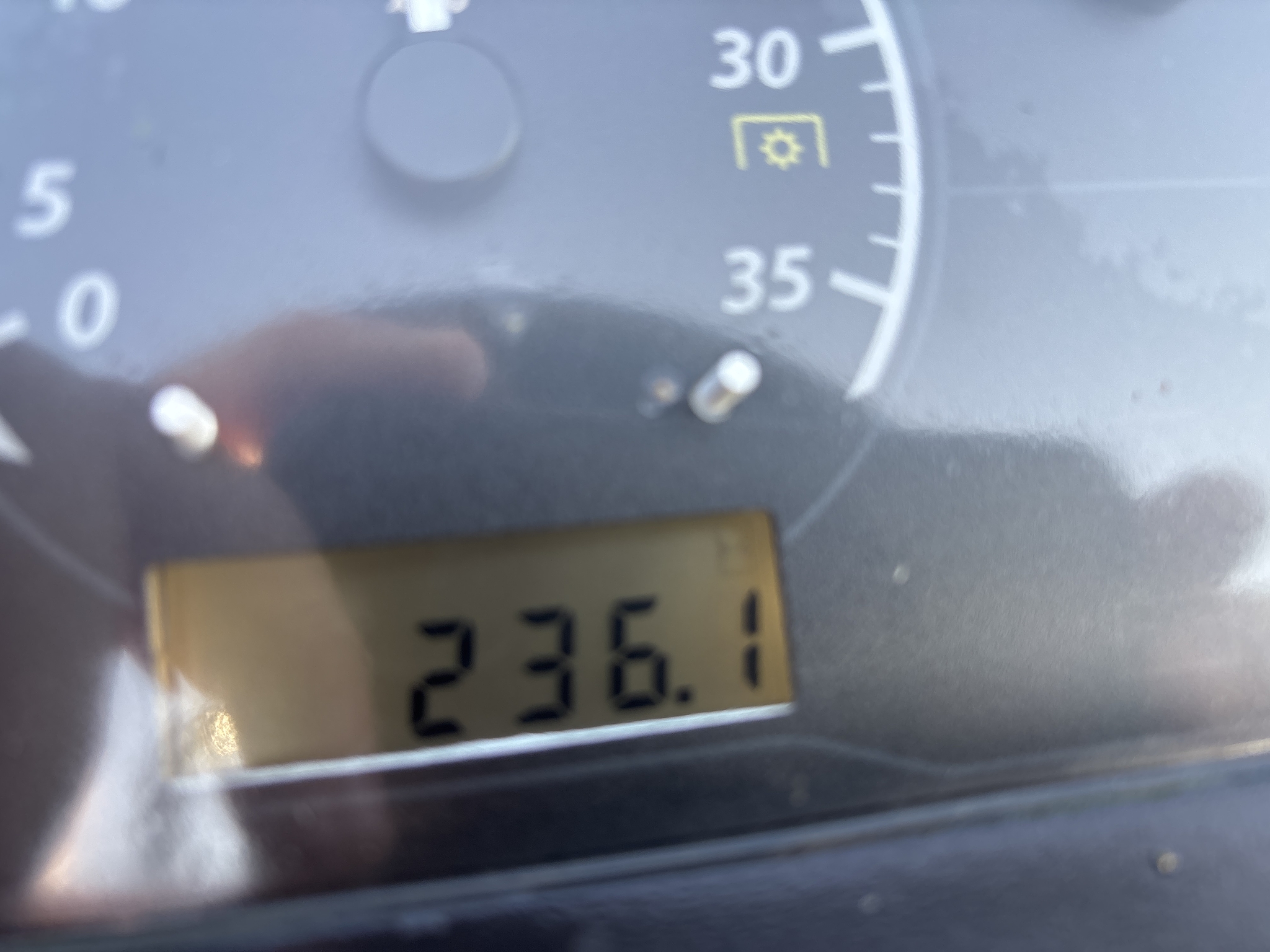 Used 2021 John Deere 1025R Compact Utility Tractors at Koenig Equipment in Amelia, OH - PhotoXL10