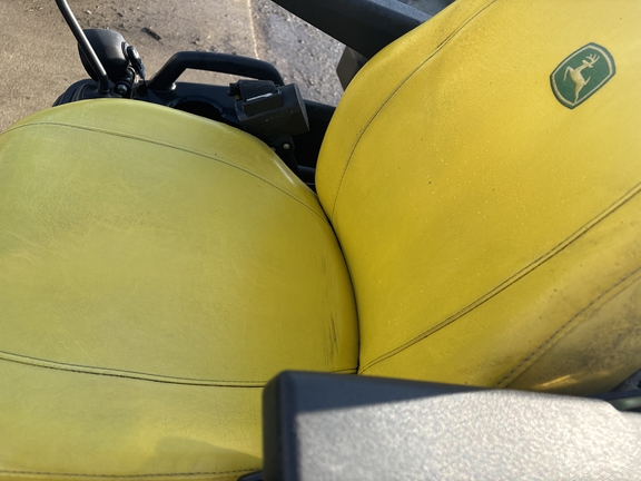 Used 2021 John Deere 1025R Compact Utility Tractors at Koenig Equipment in Amelia, OH - Photo7