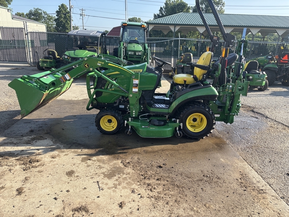 Used 2021 John Deere 1025R Compact Utility Tractors at Koenig Equipment in Amelia, OH - Photo1