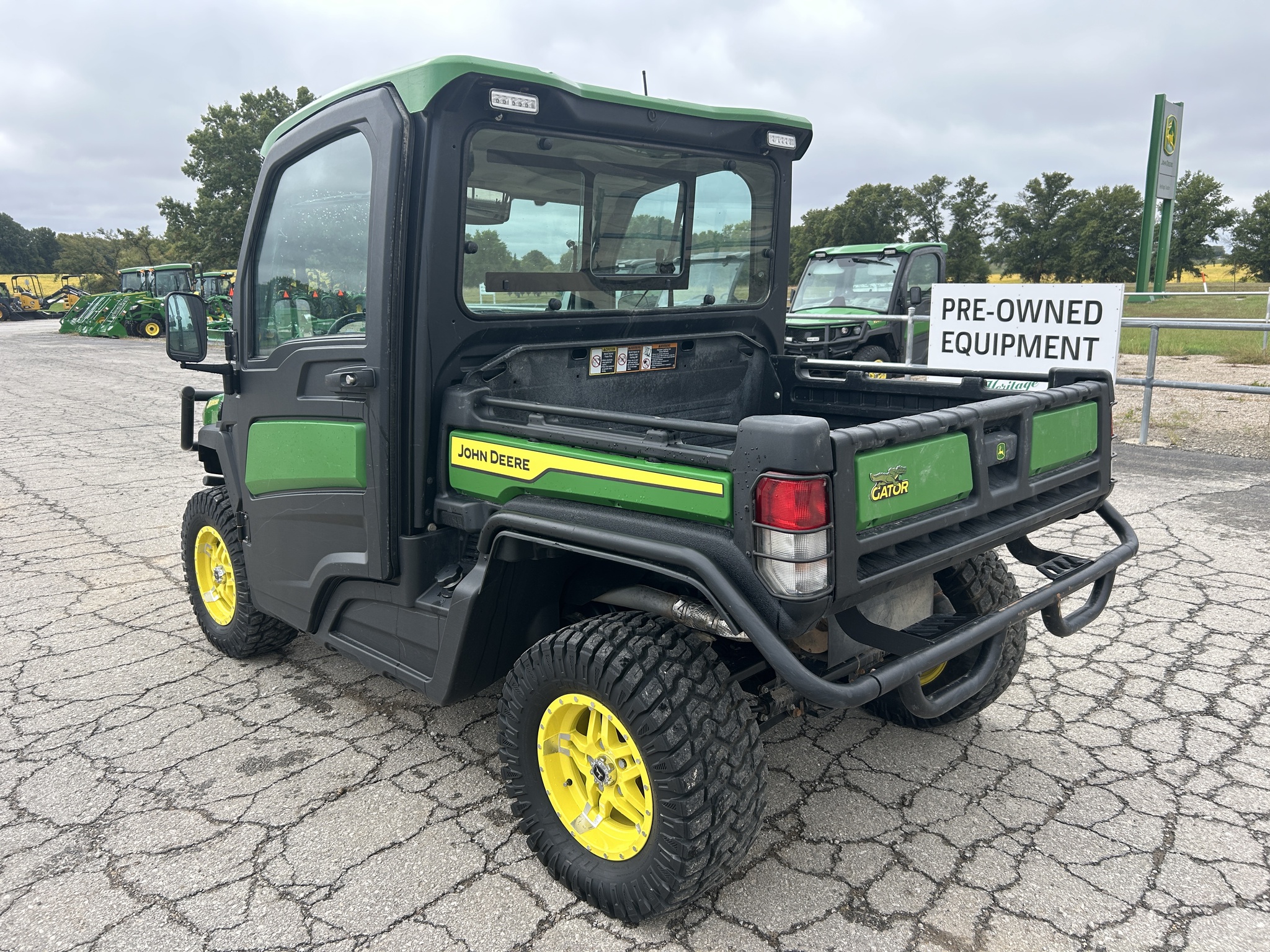  2023 John Deere XUV 835R at Heritage Tractor in Baldwin City, KS