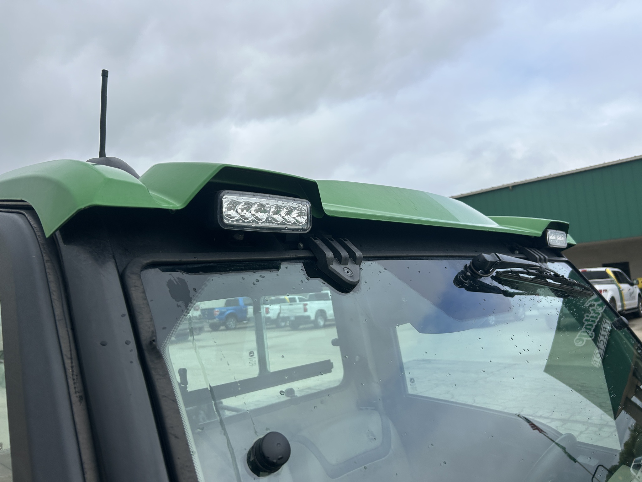  2023 John Deere XUV 835R at Heritage Tractor in Baldwin City, KS