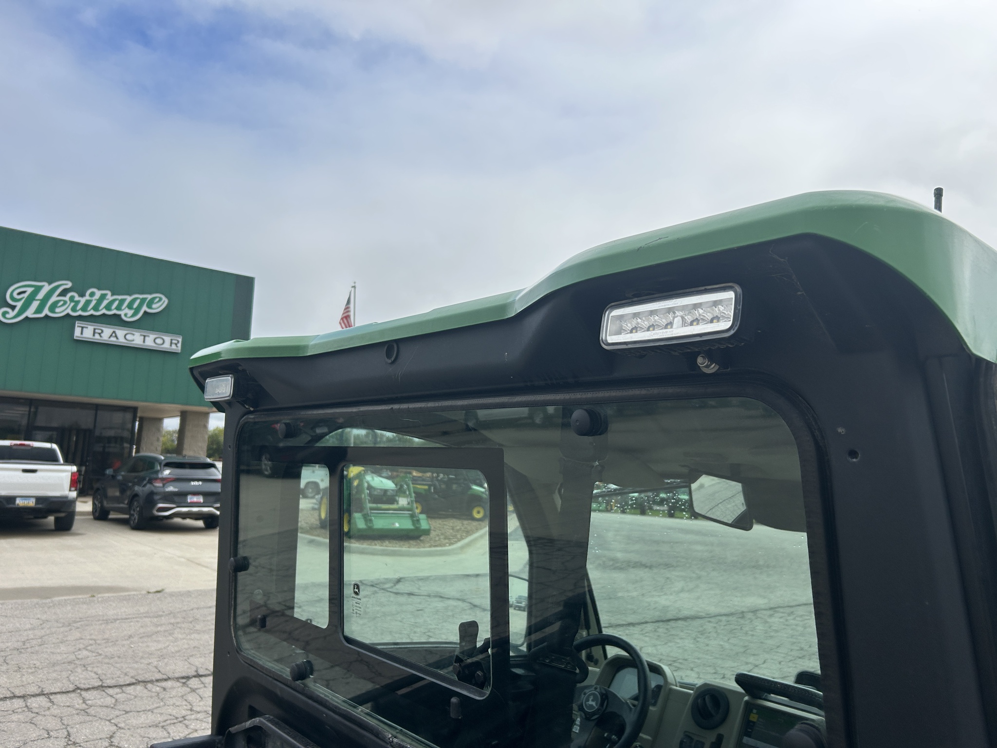  2023 John Deere XUV 835R at Heritage Tractor in Baldwin City, KS