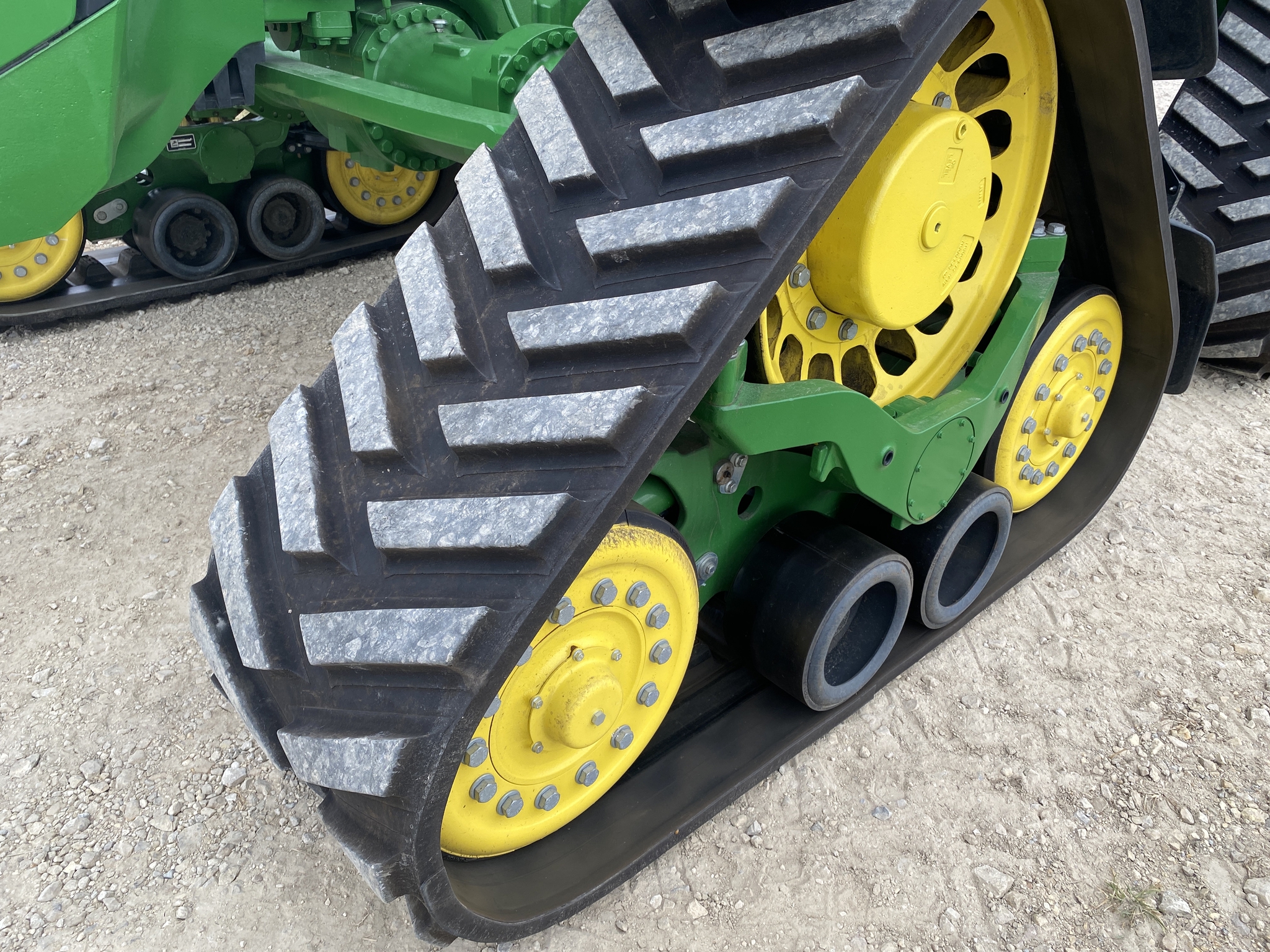 2024 John Deere 8RX 410 Image 15