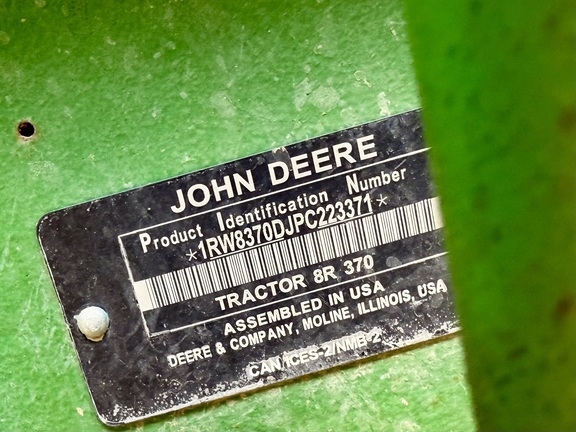 Photo of 2023 John Deere 8R 370