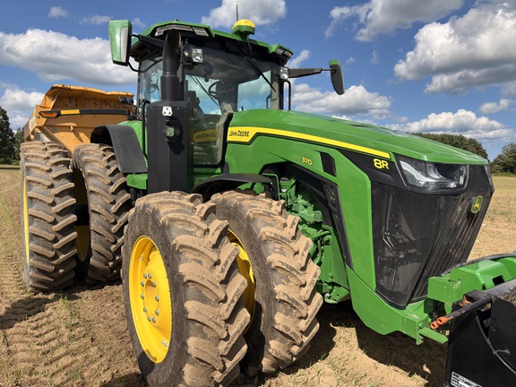 Photo of 2023 John Deere 8R 370