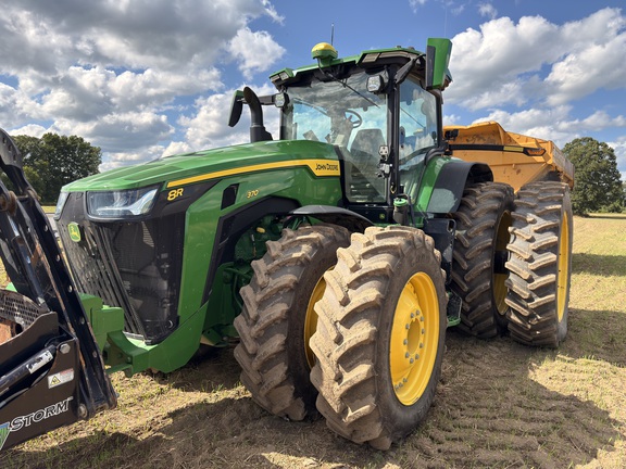 Photo of 2023 John Deere 8R 370