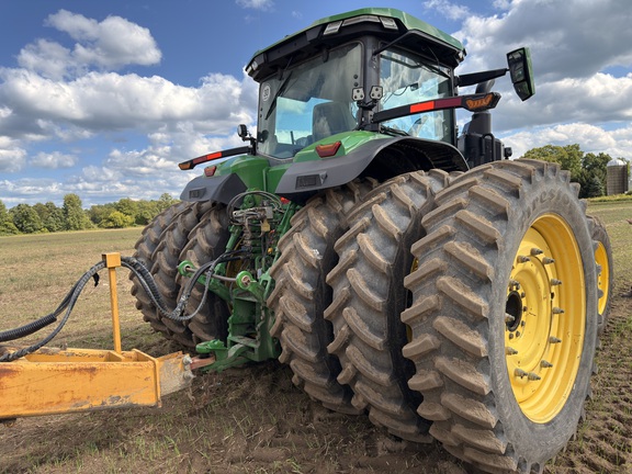 Photo of 2023 John Deere 8R 370