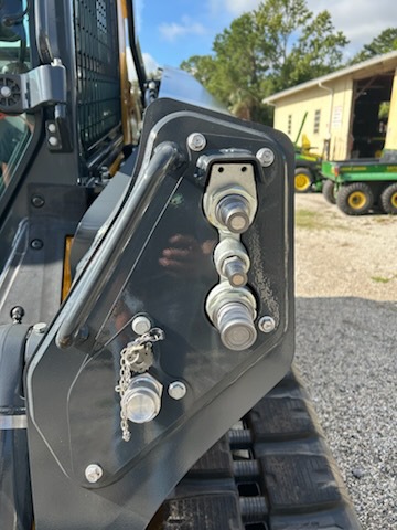 2025 John Deere 331 P Image 6