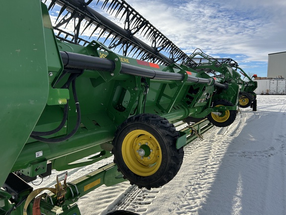 Used 2021 John Deere HD50R Combine Platforms at Horizon Ag & Turf in Falher, AB - Photo4
