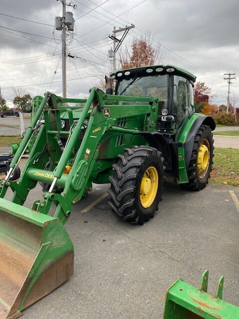 2014 John Deere 6140R Image 1