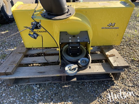 Photo of 2023 John Deere X390