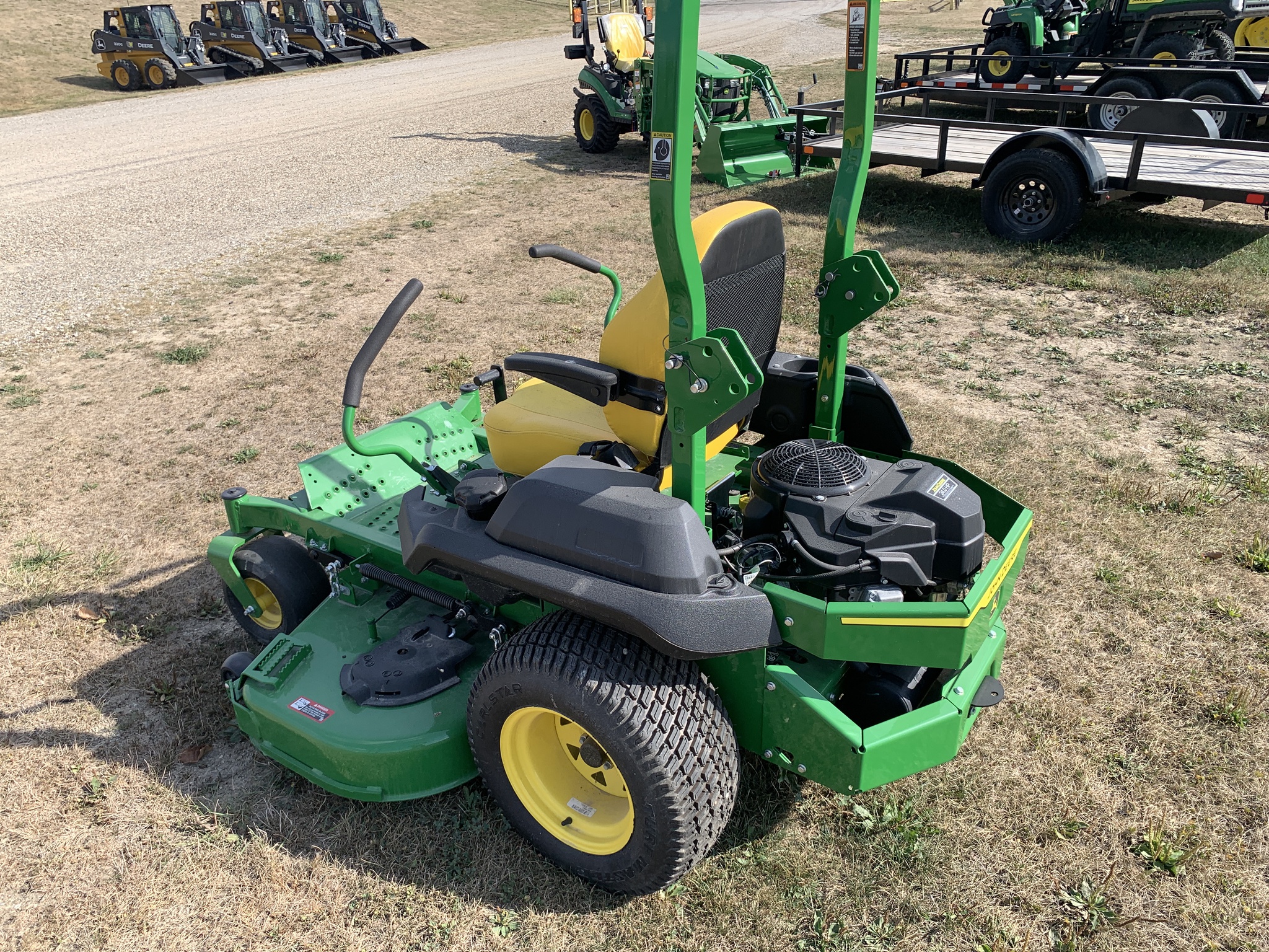 2025 John Deere Z730M Image 4