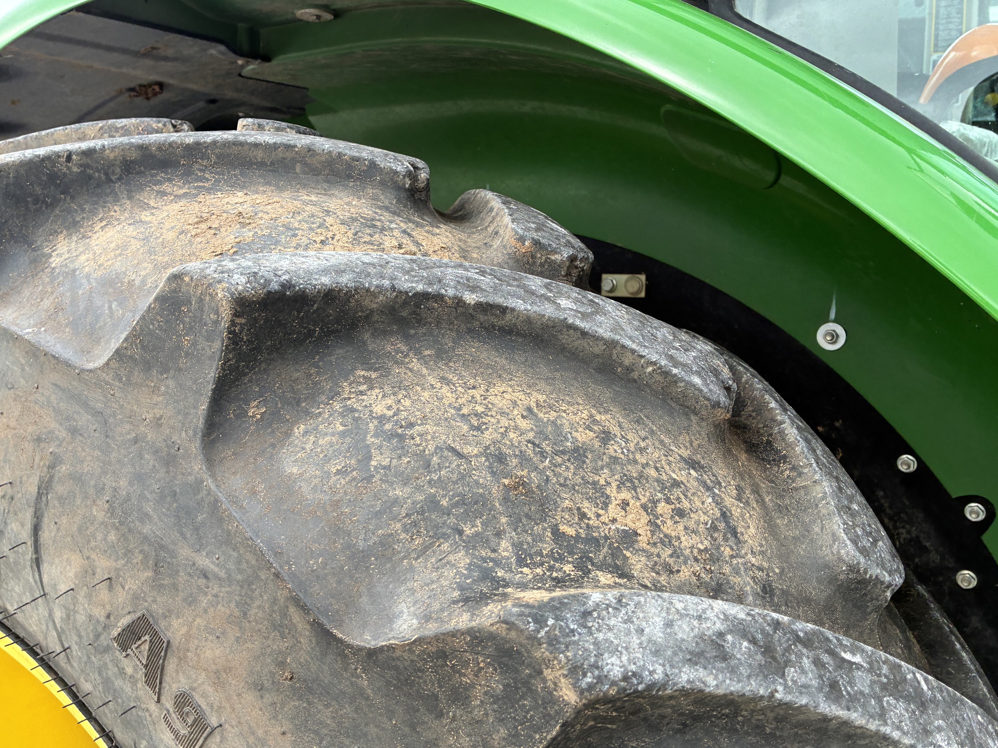 2021 John Deere 5075E Image 23