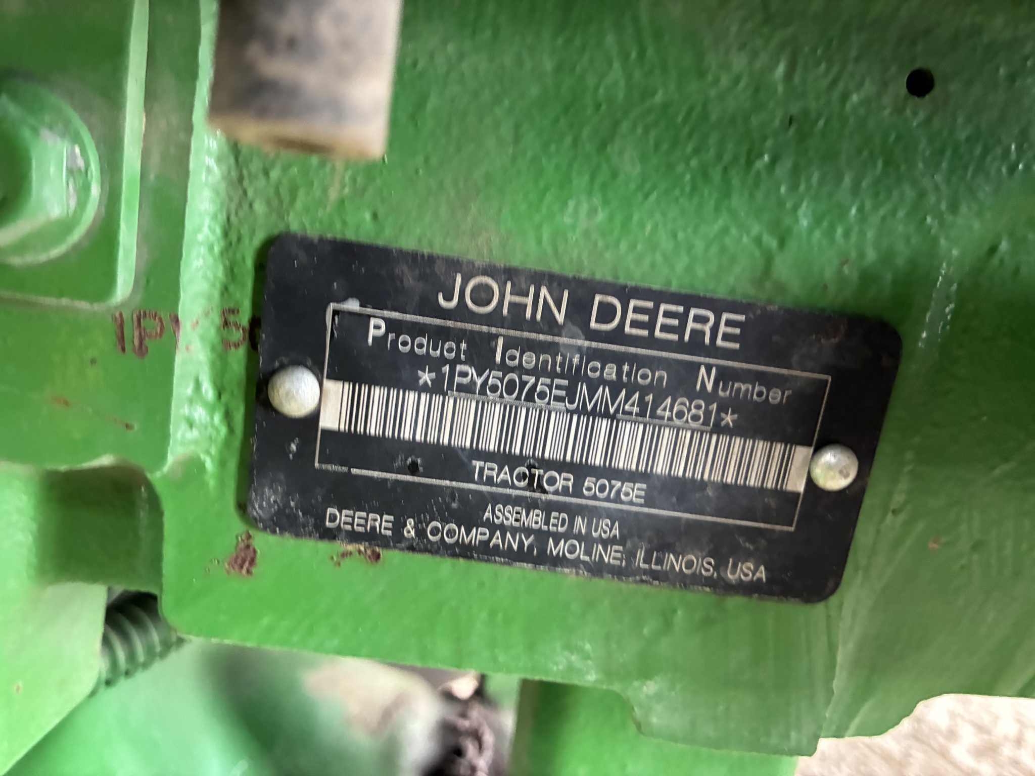2021 John Deere 5075E Image 25
