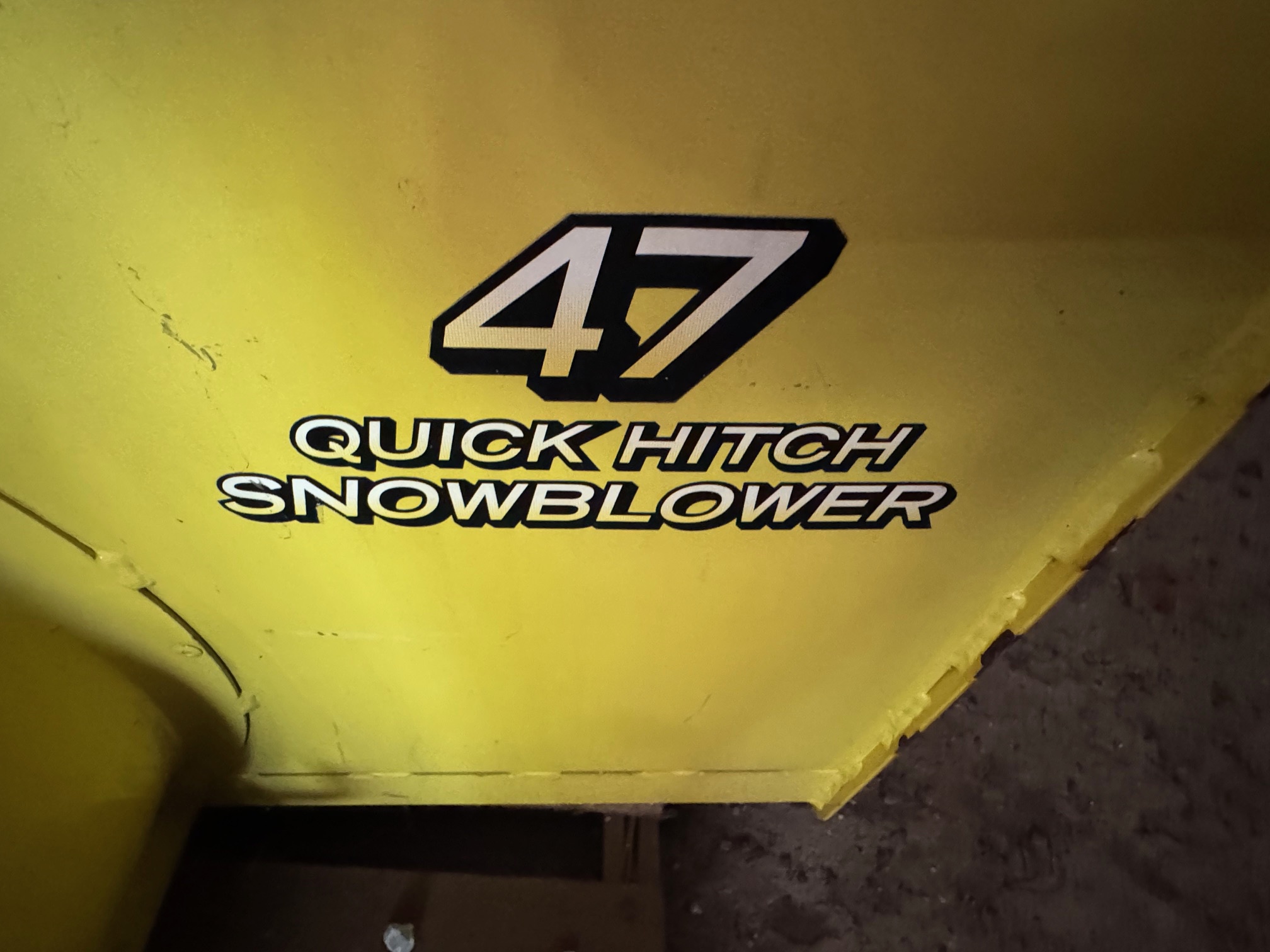 2005 John Deere 47 IN Image 1