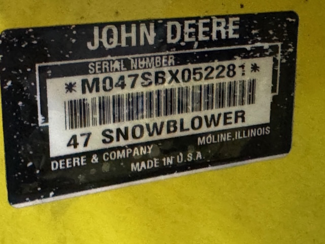 2005 John Deere 47 IN Image 10