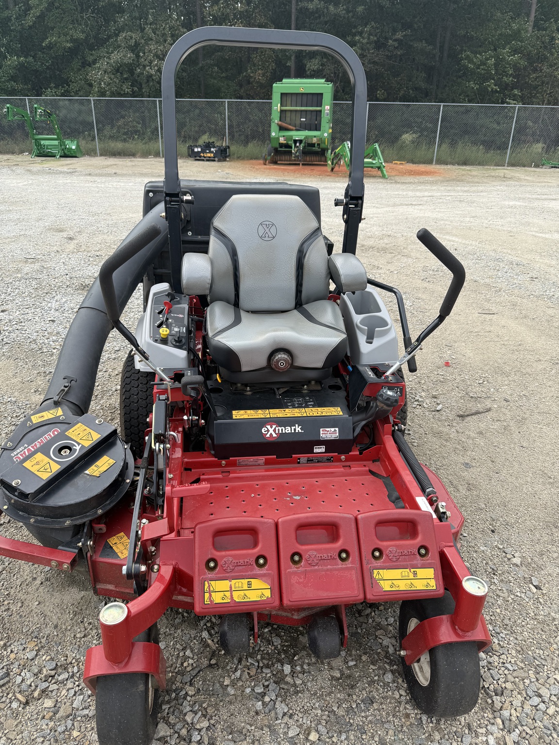 2015 Exmark LZE600KA484 Image 1