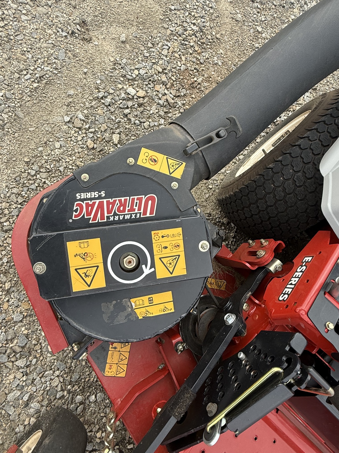 2015 Exmark LZE600KA484 Image 7