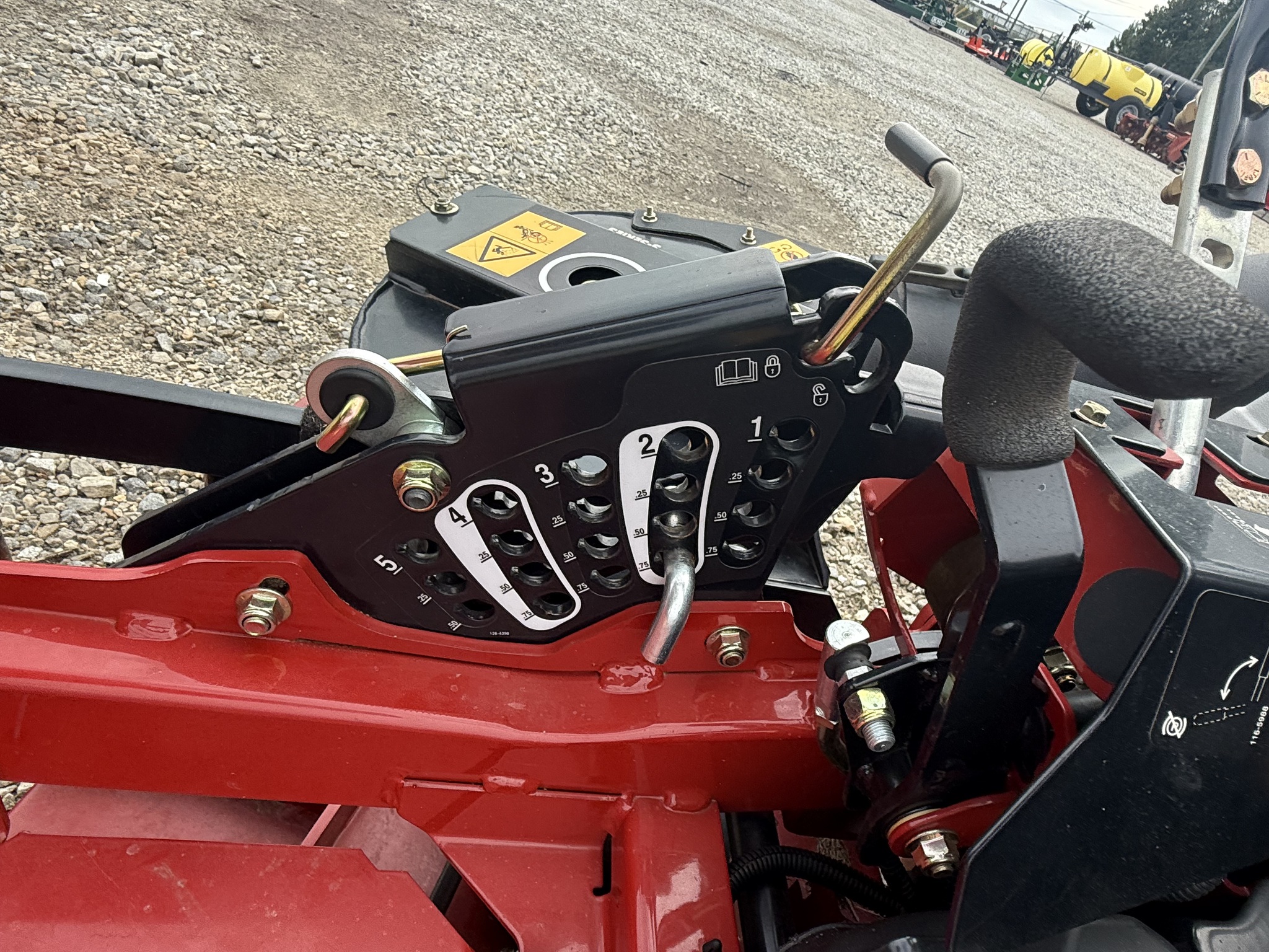 2015 Exmark LZE600KA484 Image 6
