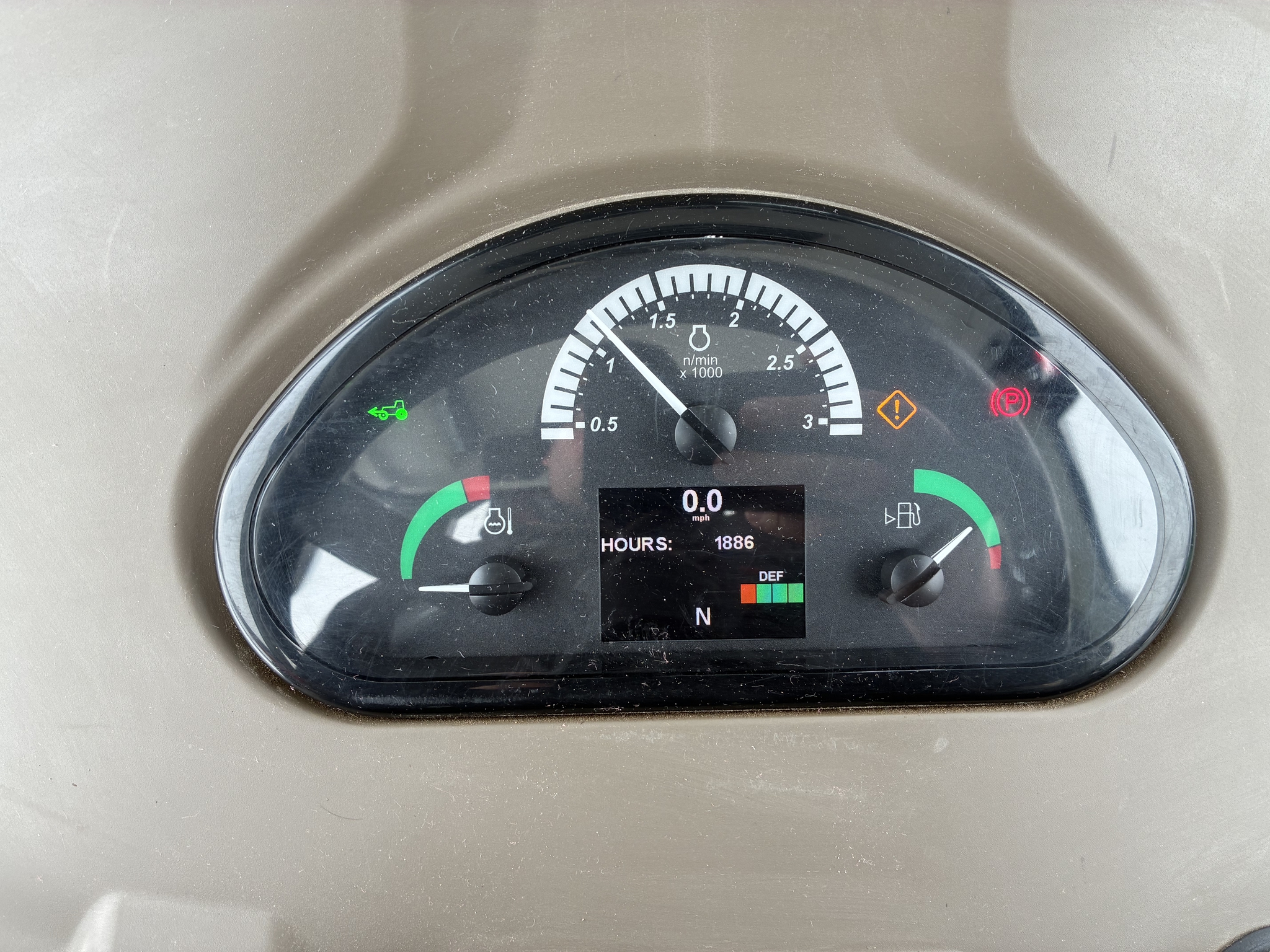 2017 John Deere 5100GN Image 10