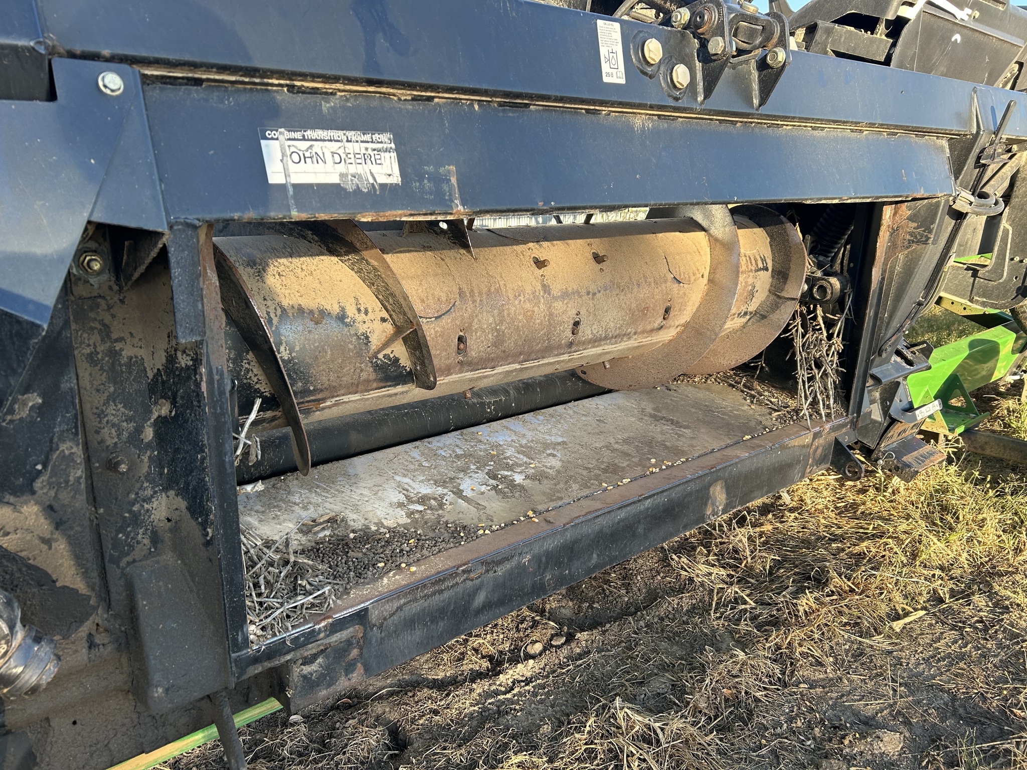 2013 MacDon FD75-35 Image 6