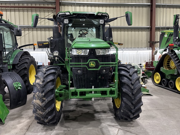 Used 2024 John Deere 7R 230 Row Crop Tractors at Horizon Ag & Turf in Lloydminster, AB - Photo2