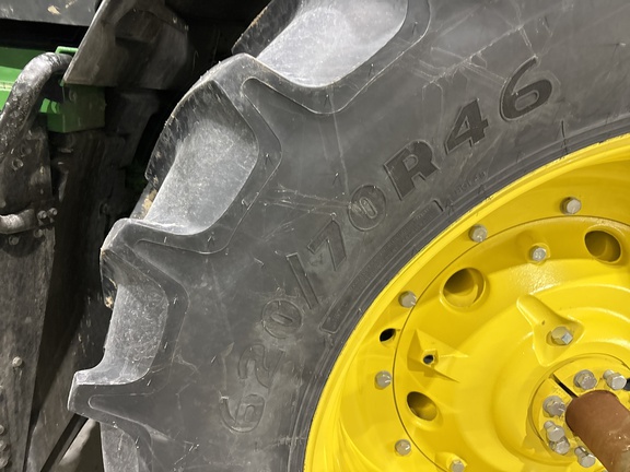 Used 2024 John Deere 7R 230 Row Crop Tractors at Horizon Ag & Turf in Lloydminster, AB - Photo4