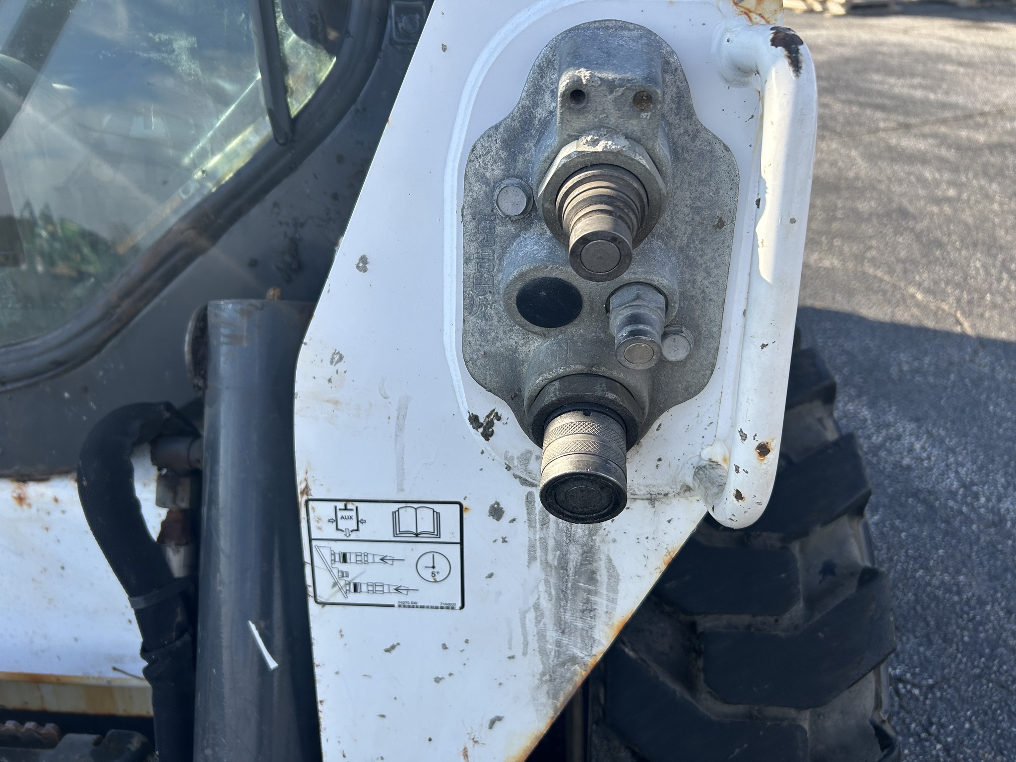 2019 Bobcat S550 Image 10