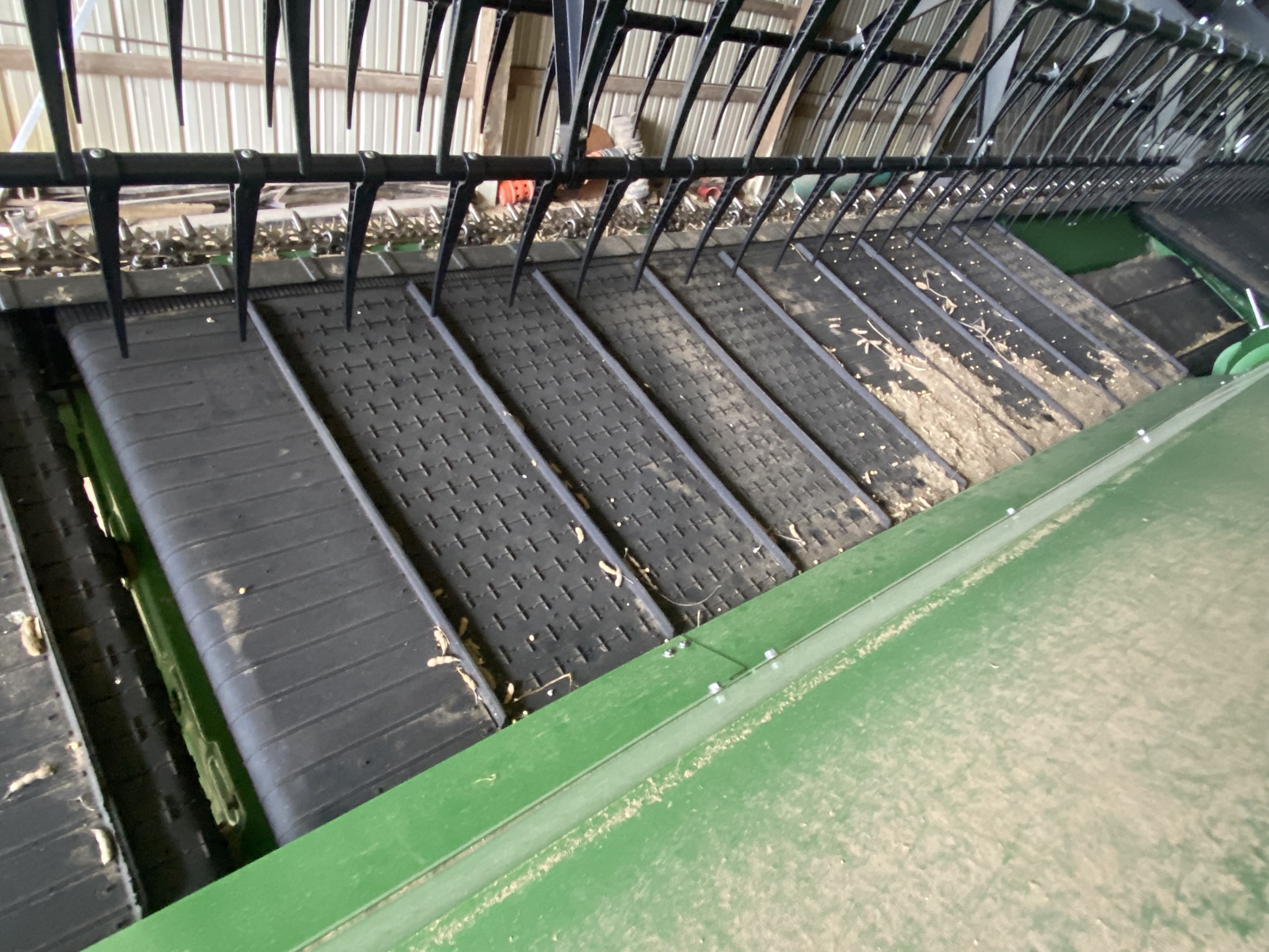 Used 2023 John Deere RD40F Combine Platforms at Koenig Equipment in Greensburg, IN - PhotoXL17