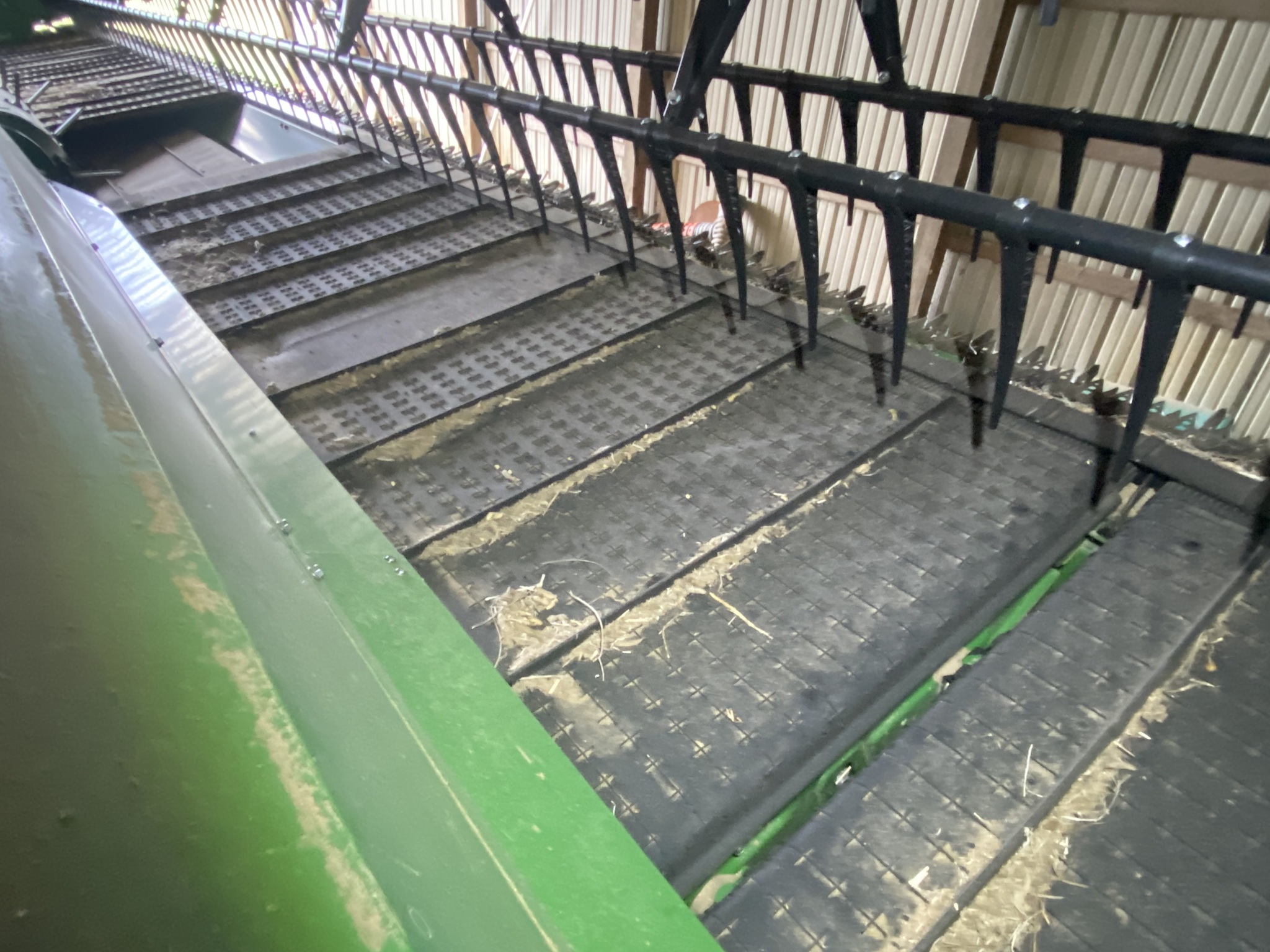 Used 2023 John Deere RD40F Combine Platforms at Koenig Equipment in Greensburg, IN - PhotoXL20