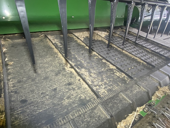 Used 2023 John Deere RD40F Combine Platforms at Koenig Equipment in Greensburg, IN - Photo22