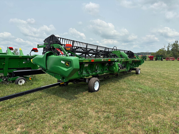 Used 2023 John Deere RD40F Combine Platforms at Koenig Equipment in Anna, OH - Photo4