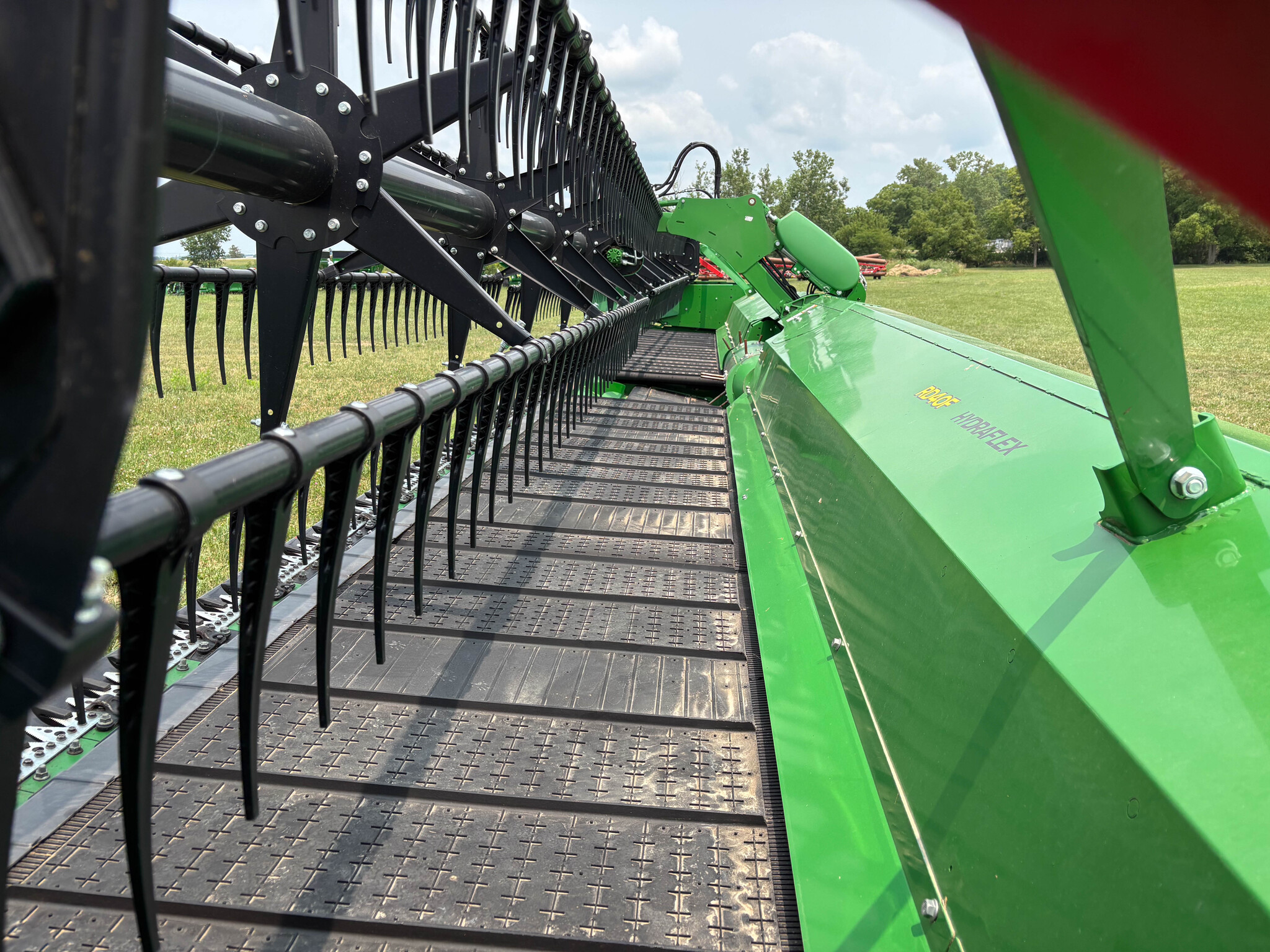 Used 2023 John Deere RD40F Combine Platforms at Koenig Equipment in Anna, OH - PhotoXL15