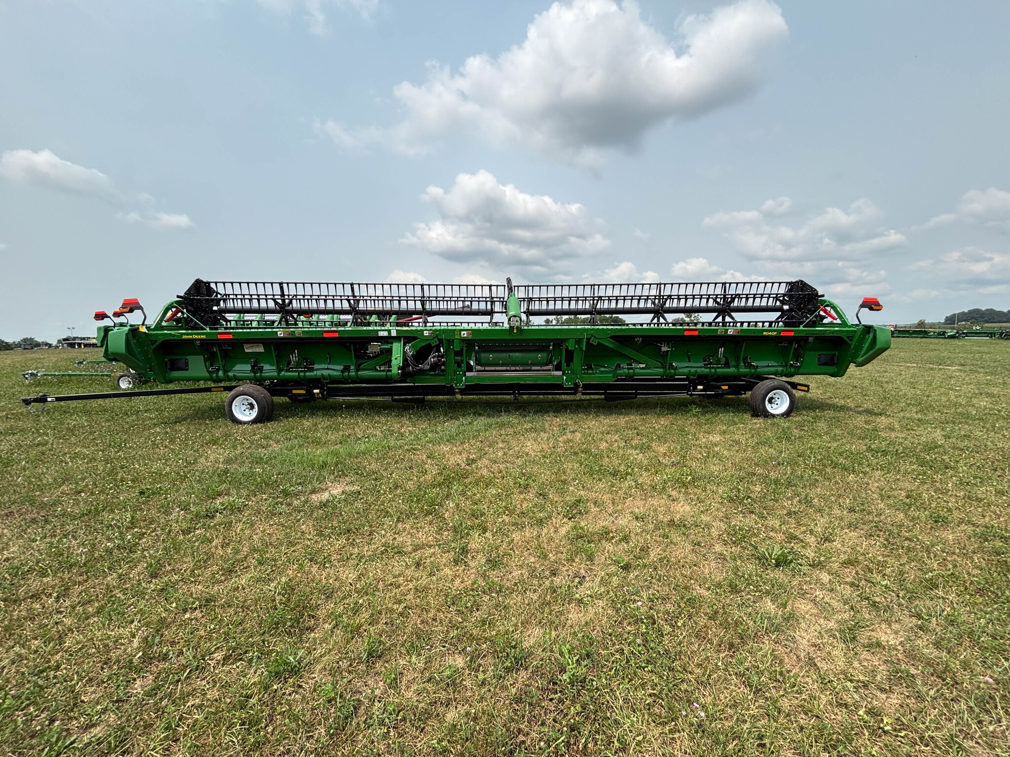 Used 2023 John Deere RD40F Combine Platforms at Koenig Equipment in Anna, OH - PhotoXL5