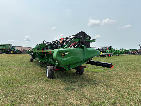 Used 2023 John Deere RD40F Combine Platforms at Koenig Equipment in Anna, OH - Photo6