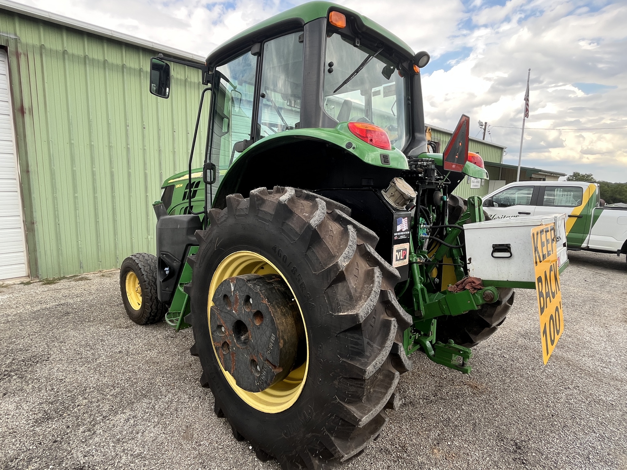  2016 John Deere 6110M at Heritage Tractor in Rogersville, MO