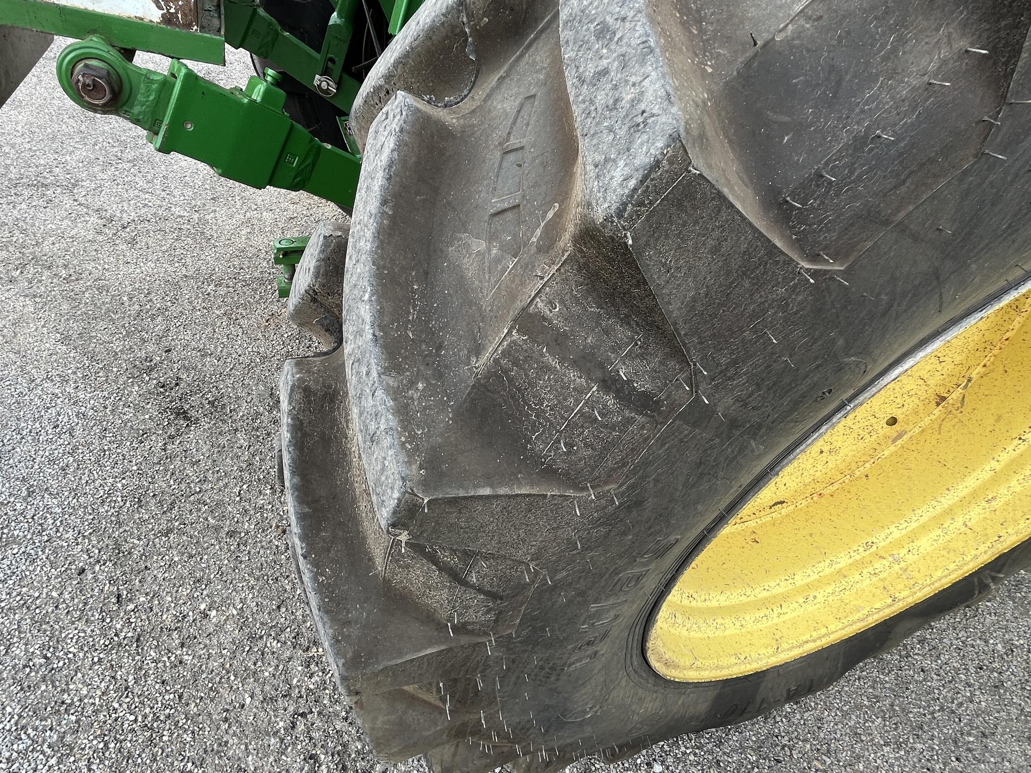 2016 John Deere 6110M at Heritage Tractor in Rogersville, MO