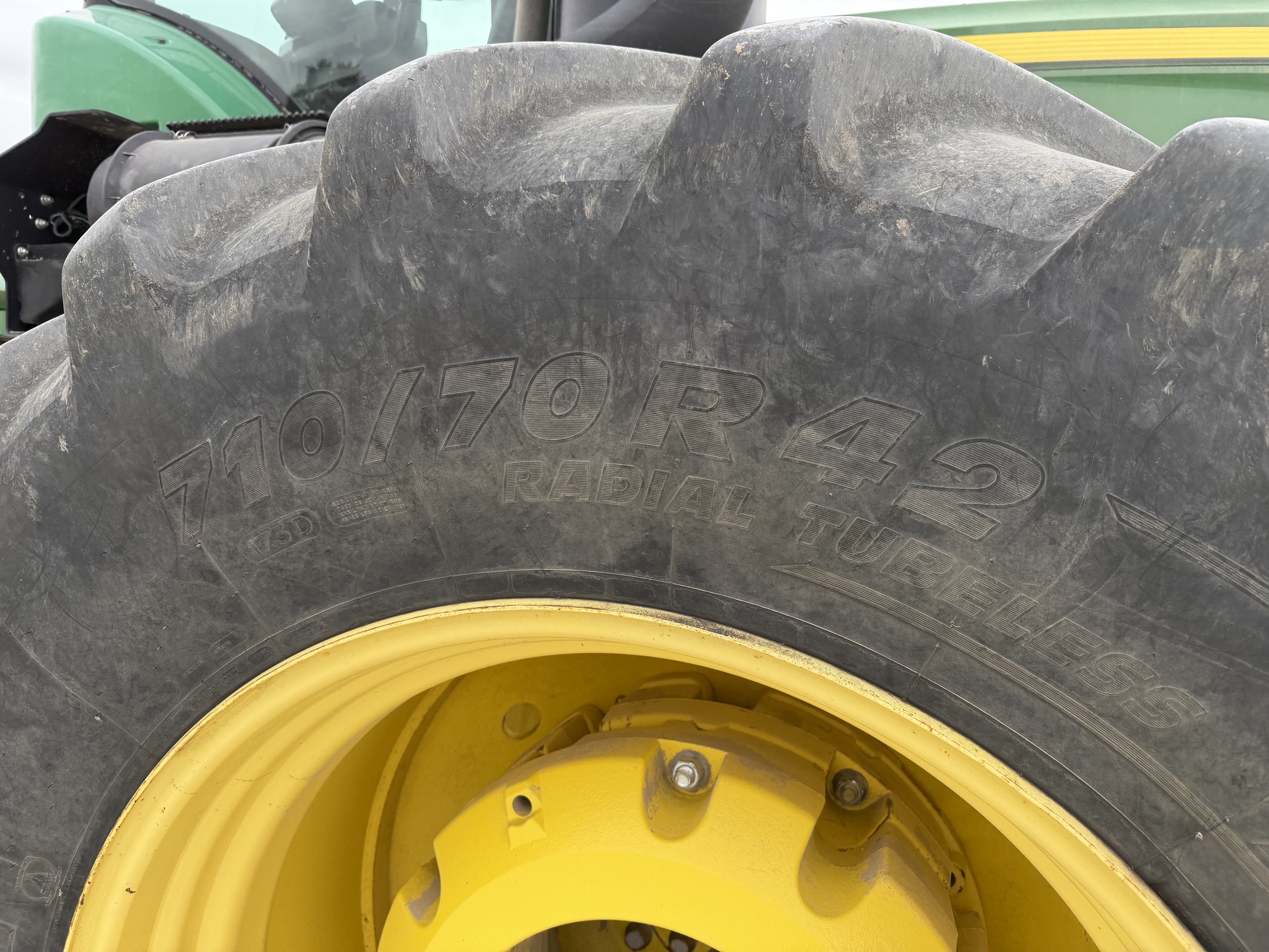 2014 John Deere 9460R Image 9