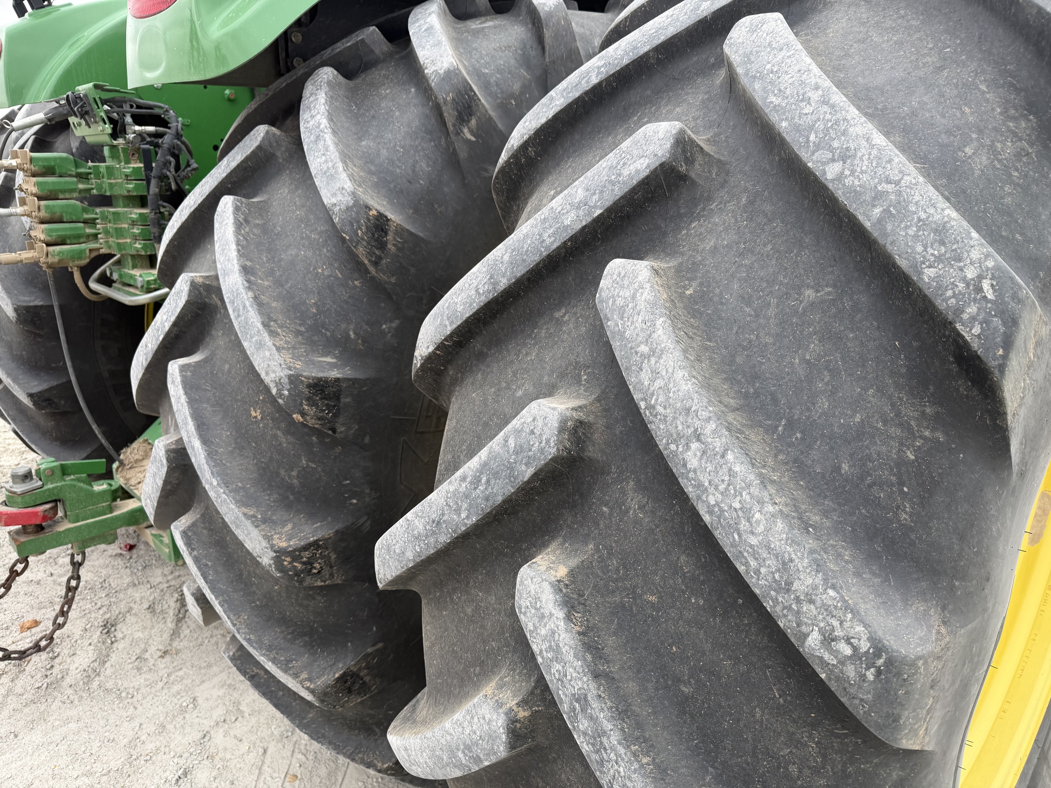 2014 John Deere 9460R Image 13