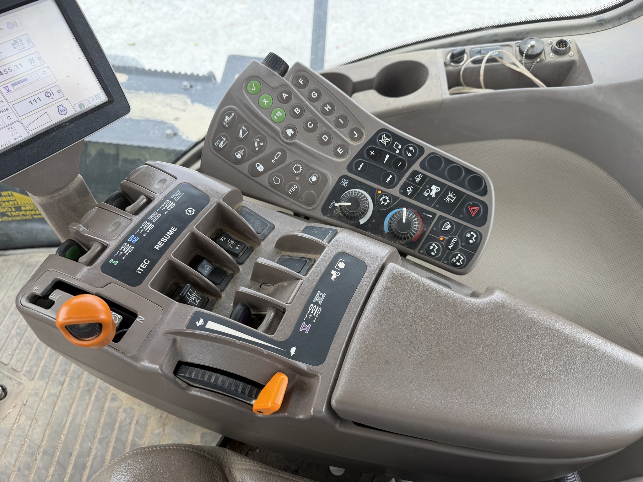 2014 John Deere 9460R Image 18