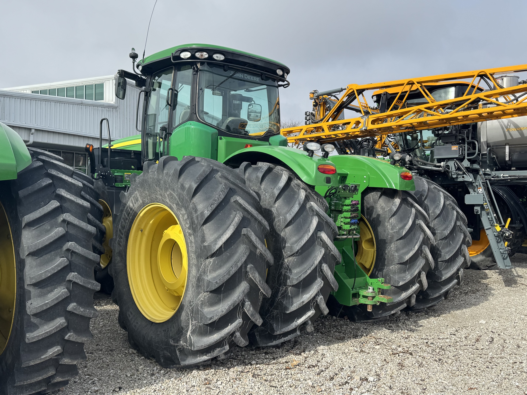 2014 John Deere 9460R Image 4