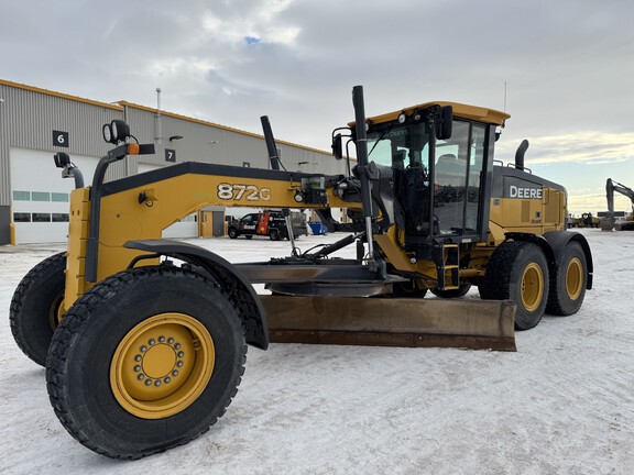 Photo of a 2020 John Deere 872G