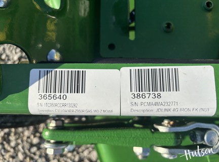 Photo of 2024 John Deere Z950R