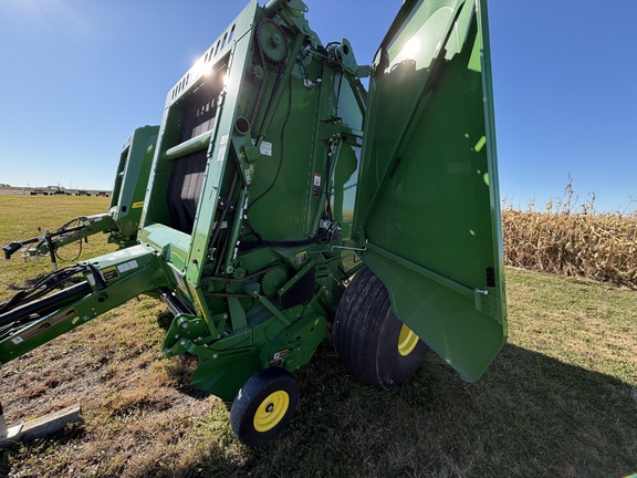 2025 John Deere 561M - Photo6