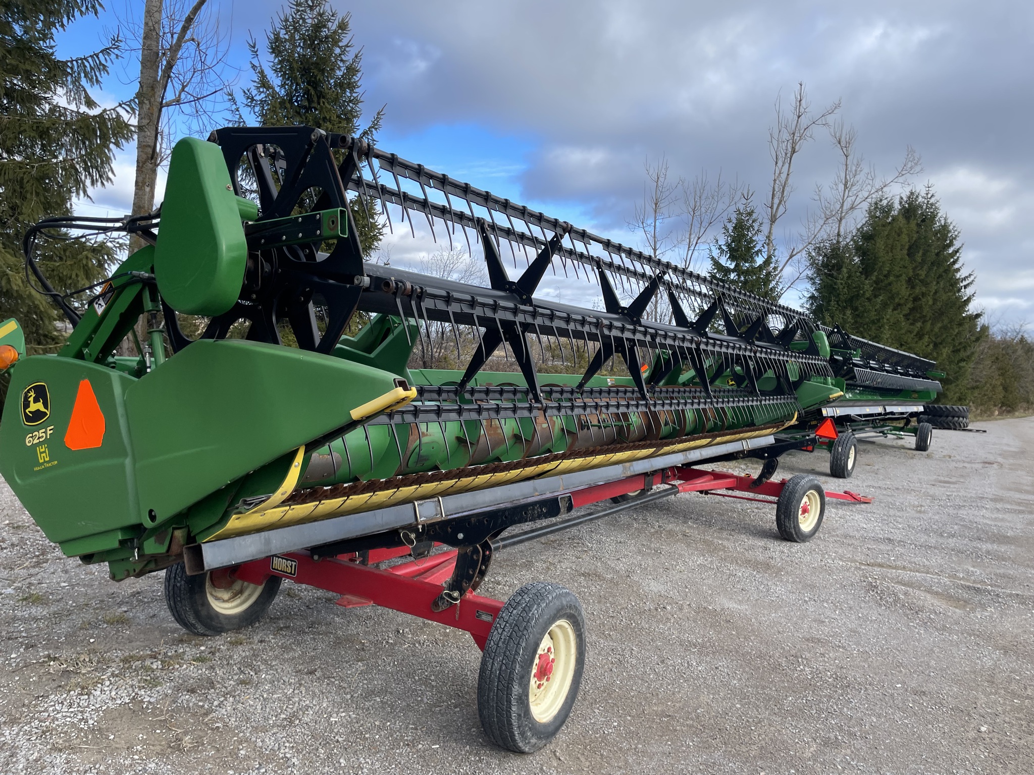 2009 John Deere 625F Image 1