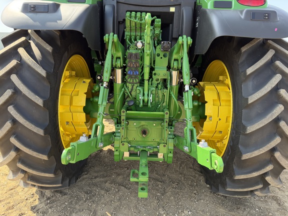 2025 John Deere 6R 175 - Photo25