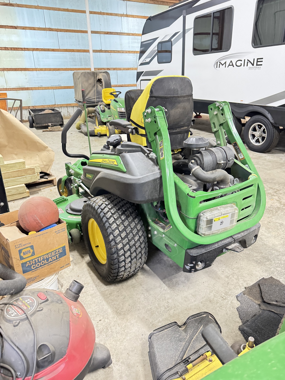 2022 John Deere Z930M Image 4