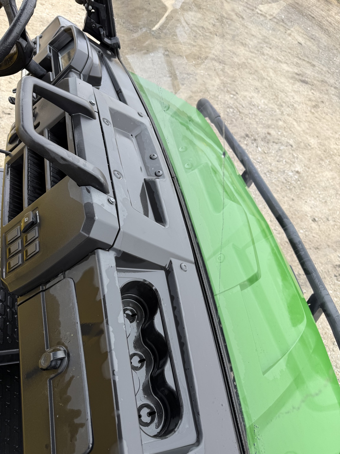 2022 John Deere XUV 835M Image 7