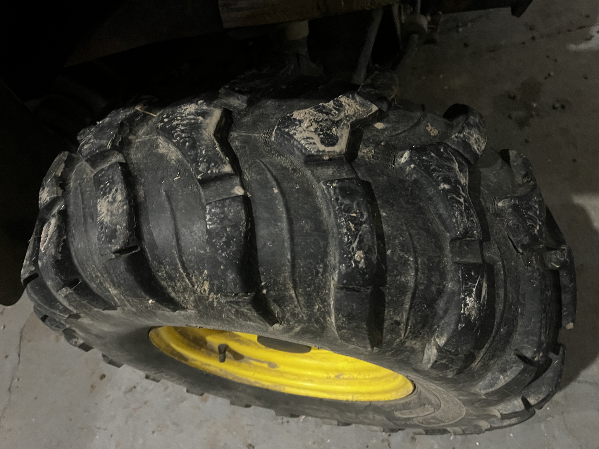 2015 John Deere XUV 825i Image 14